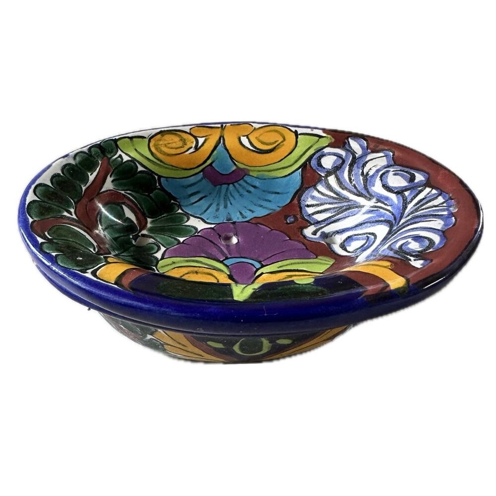 Castillo Talavera Hand Painted Folk Art Artisan Mexican Pottery Soap Dish
